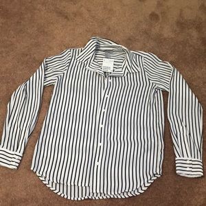 Dress shirt from H&M. Never worn. With tags.